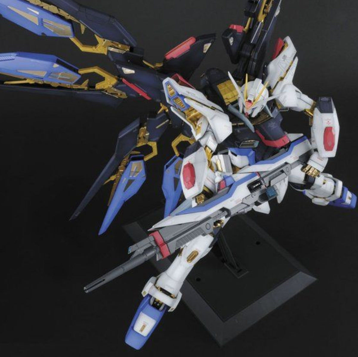 Bandai - PG ZGMF-X20A Strike Freedom Gundam "Mobile Suit Gundam SEED" 1/60, Bandai