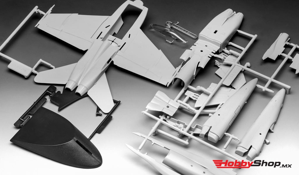 Revell - F/A-18 Hornet Top Gun En Existencia